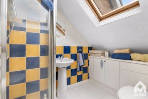 Photo 24- click for photo gallery